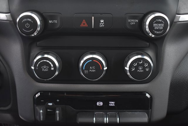 Used 2024 RAM 2500 Big Horn image 25