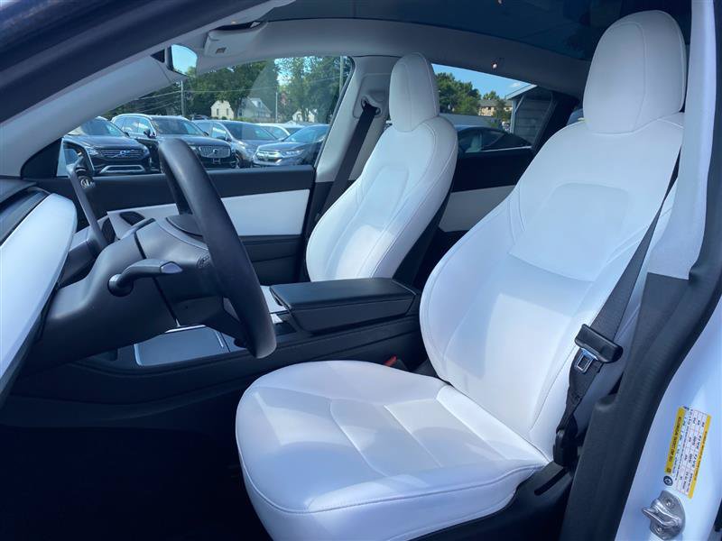 Used 2021 Tesla Model Y Long Range AWD/4WD image 9