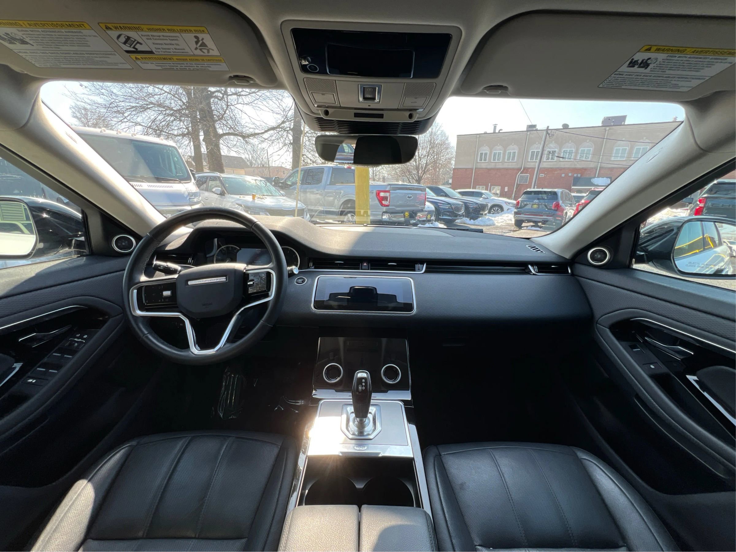 Used 2023 Land Rover Range Rover Evoque S image 25