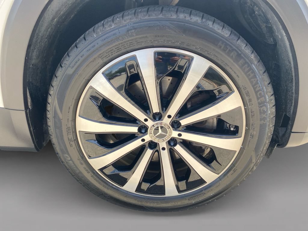 Used 2021 Mercedes-Benz GLB 250 4MATIC image 9