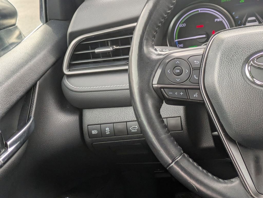 Used 2021 Toyota Camry XSE w/ Navigation Upgrade Package image 13