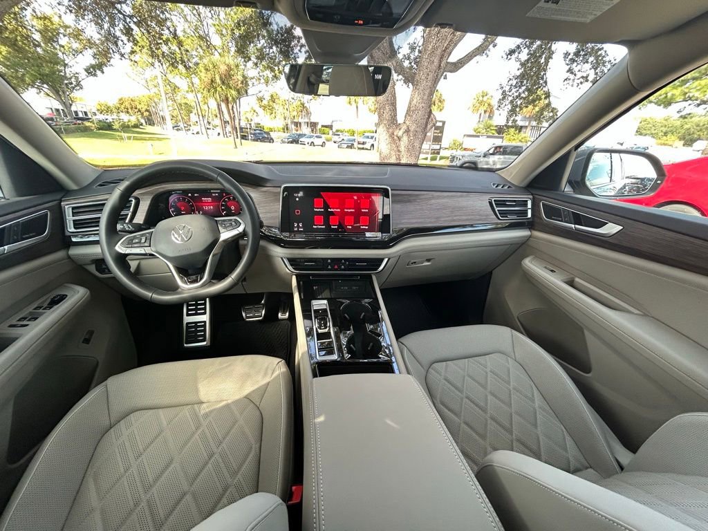 New 2026 Volkswagen Atlas SEL Premium R-Line image 10