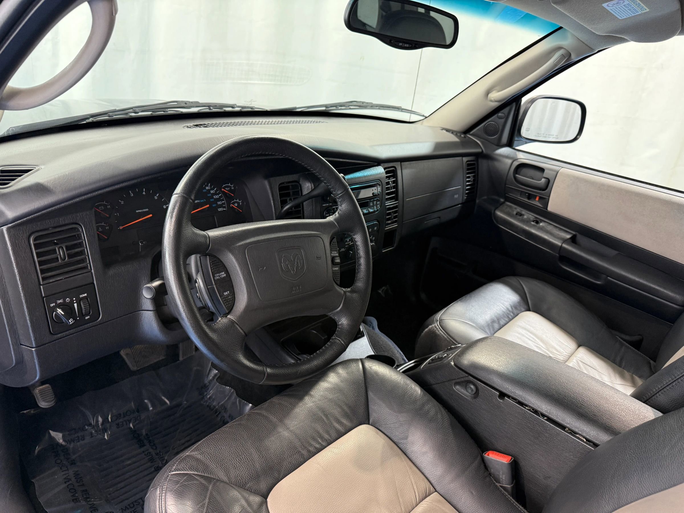 Used 2001 Dodge Durango R/T image 7