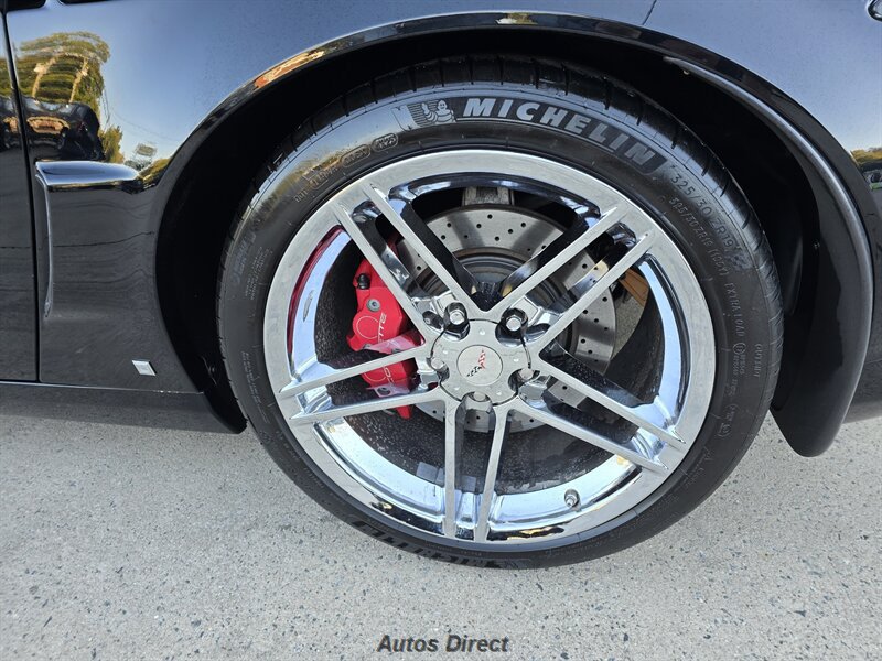 Used 2006 Chevrolet Corvette Z06 w/ Preferred Equipment Group RWD image 35