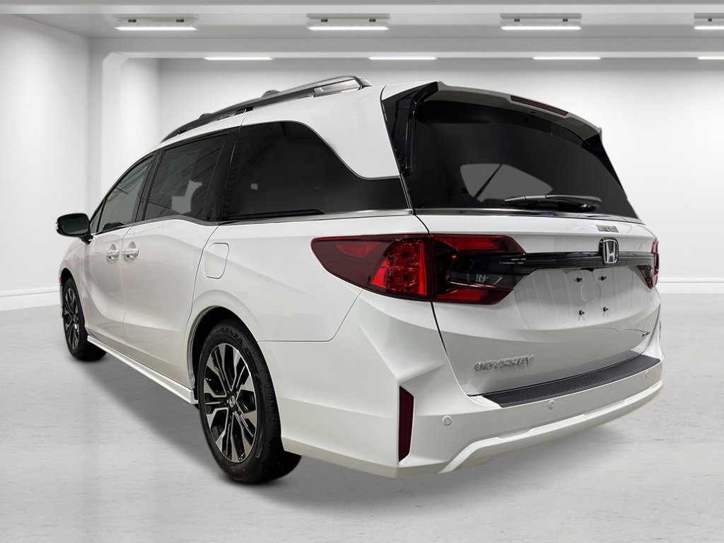 New 2027 Honda Odyssey Elite image 3