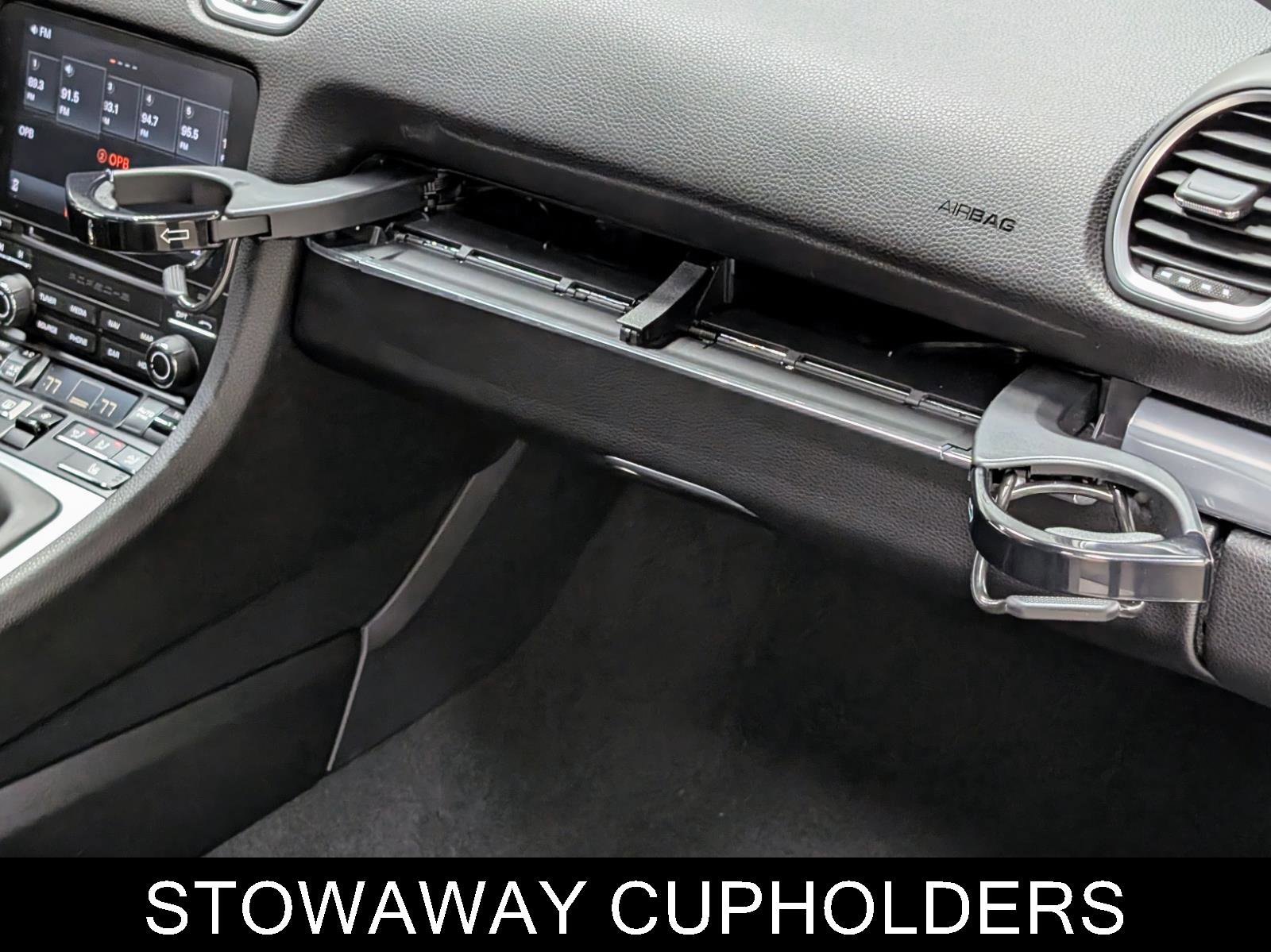 Used 2022 Porsche 718 Cayman image 21