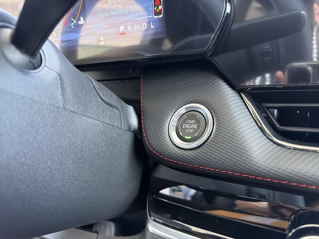 New 2027 Chevrolet Equinox RS w/ Convenience Package III AWD/4WD image 19