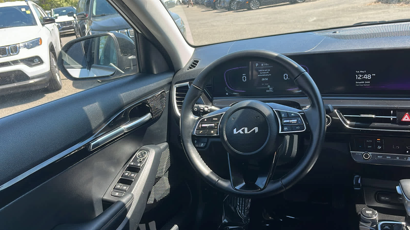 Used 2025 Kia Seltos S AWD/4WD image 29