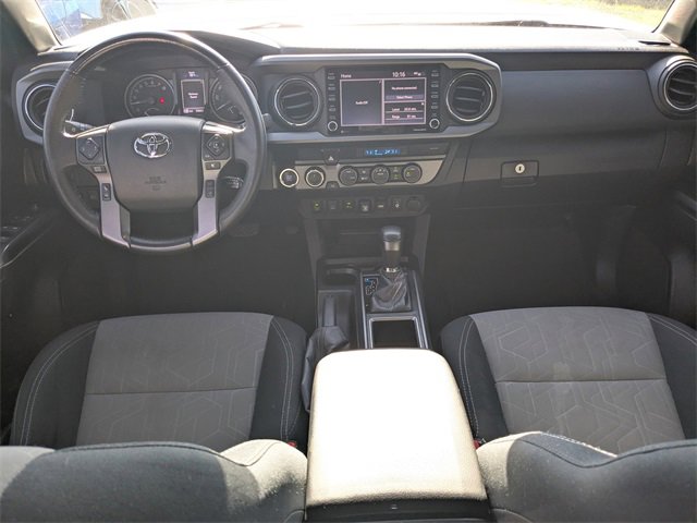 Used 2021 Toyota Tacoma TRD Off-Road image 12