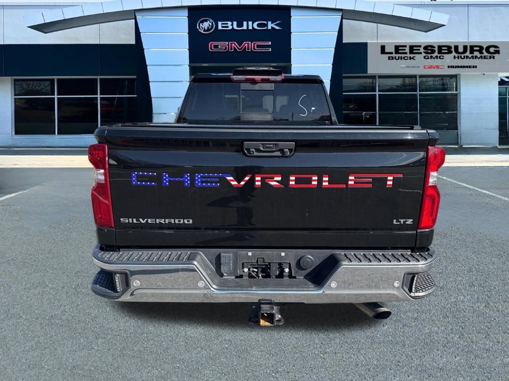 Used 2024 Chevrolet Silverado 3500 LTZ image 6