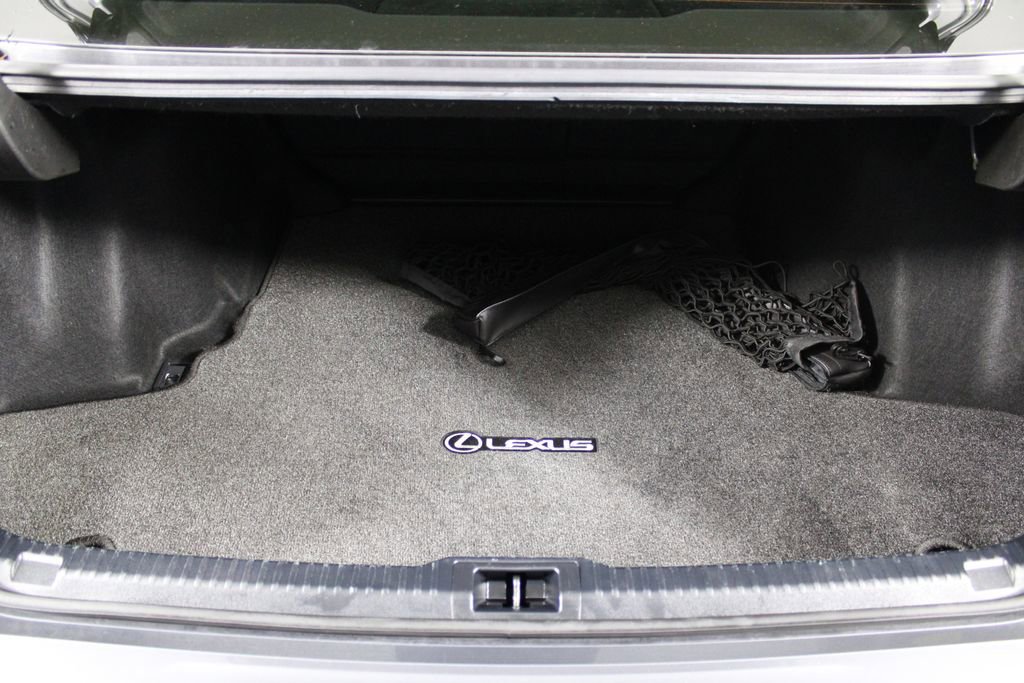 Used 2022 Lexus IS 350 F Sport w/ Navigation Package RWD image 15
