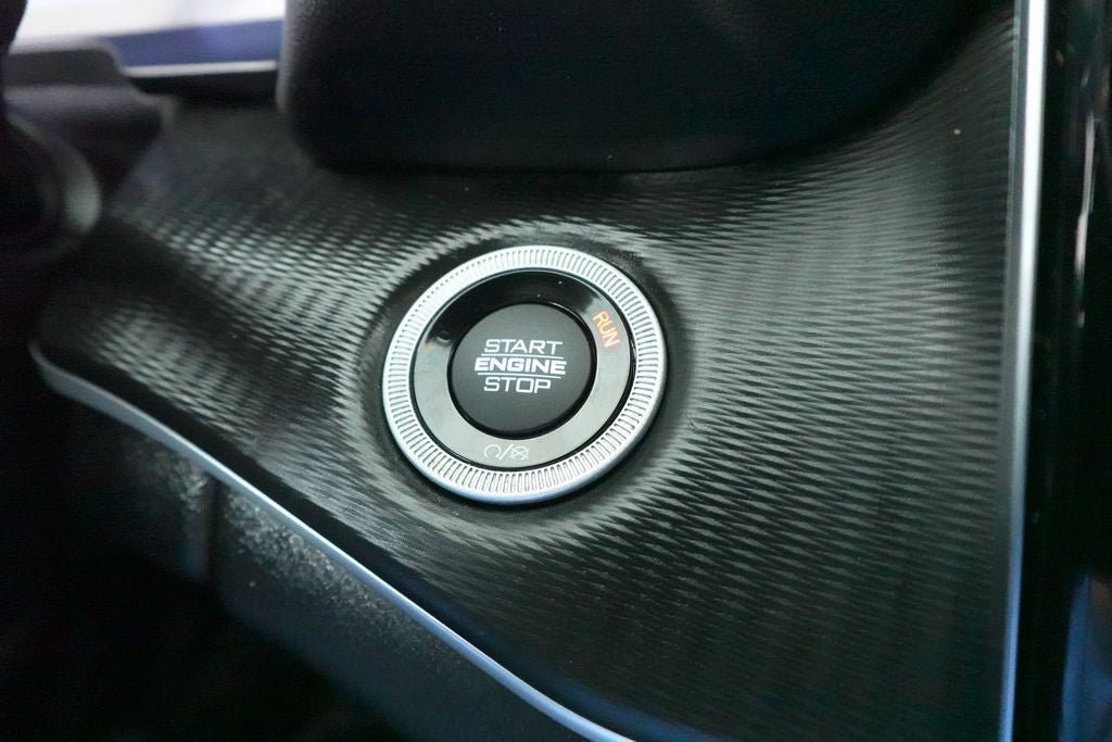 Used 2023 Jeep Grand Cherokee L Altitude image 20