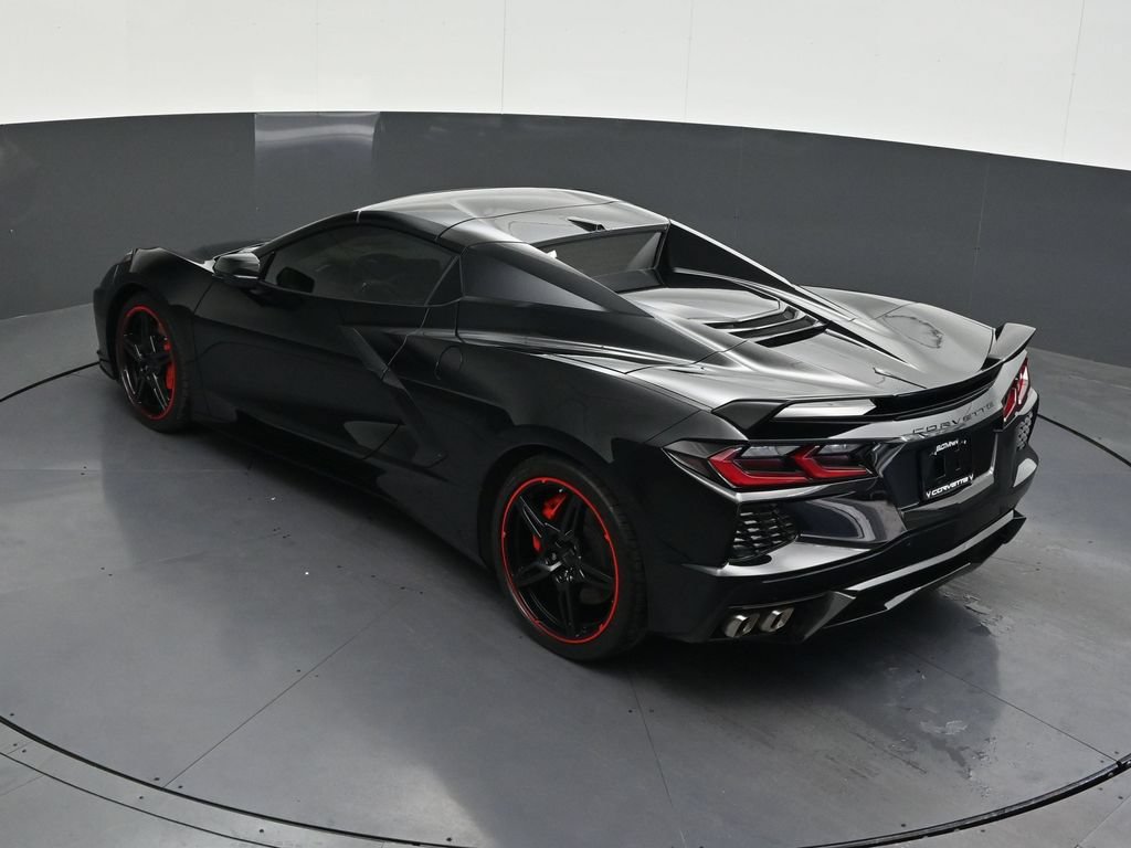 Used 2022 Chevrolet Corvette Stingray Premium Conv w/ Z51 Performance Package RWD image 16