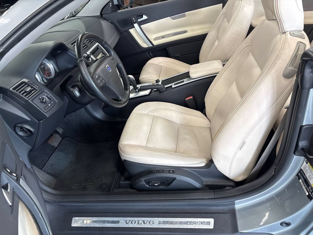 Used 2013 Volvo C70 T5 FWD image 36