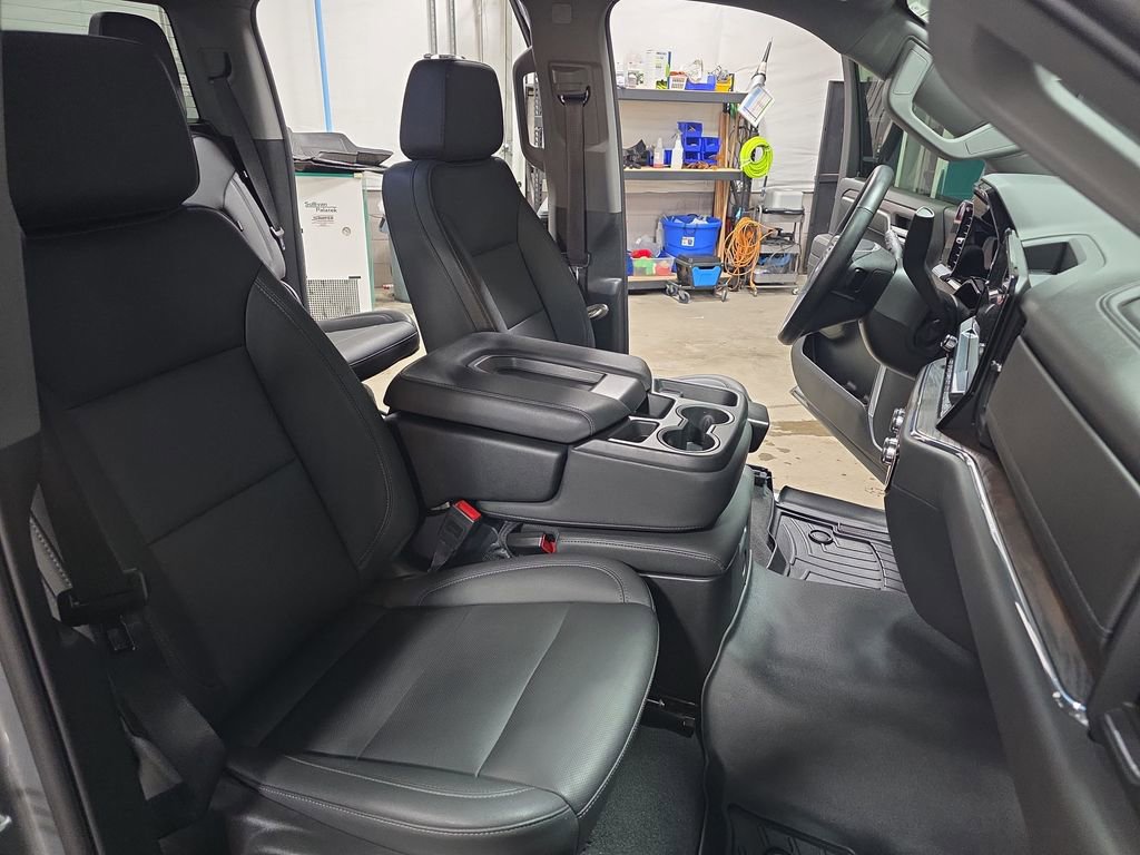 Used 2024 GMC Sierra 1500 SLT image 10