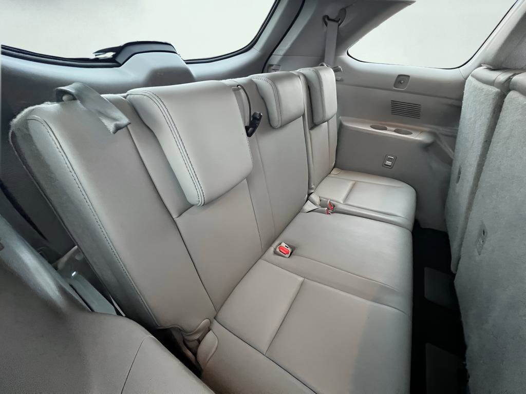 Used 2018 Toyota Highlander XLE image 26