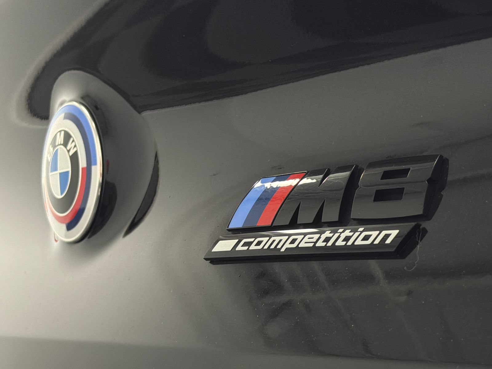 Used 2023 BMW M8 Competition w/ M Carbon Exterior Package AWD/4WD image 10