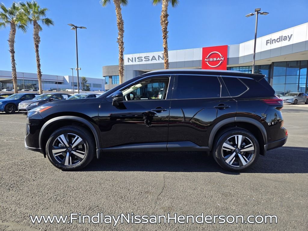 Used 2025 Nissan Rogue SL w/ Tech Package image 3
