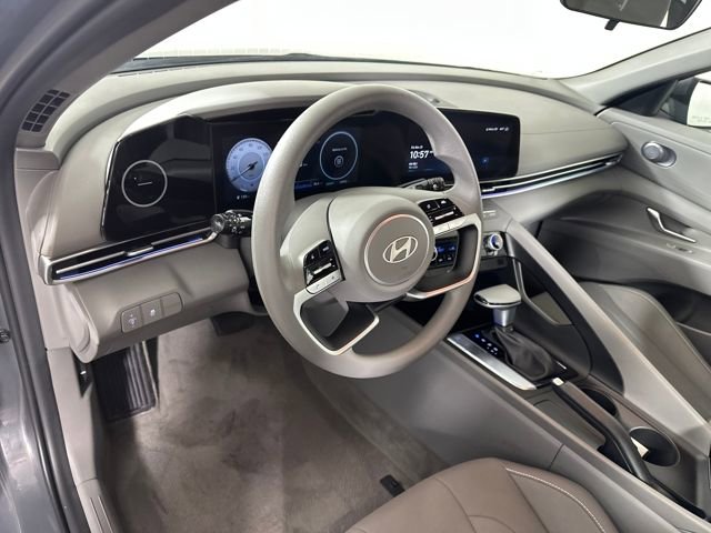 Certified 2024 Hyundai Elantra SEL image 13