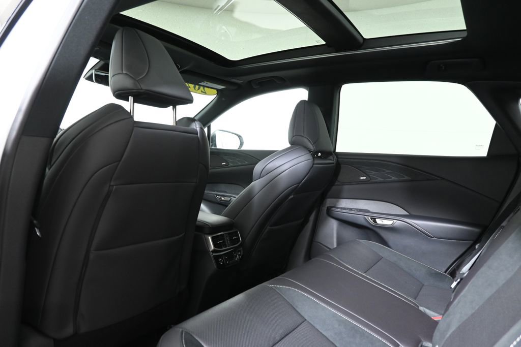 Used 2024 Lexus RX 500h F Sport w/ Convenience Package image 32
