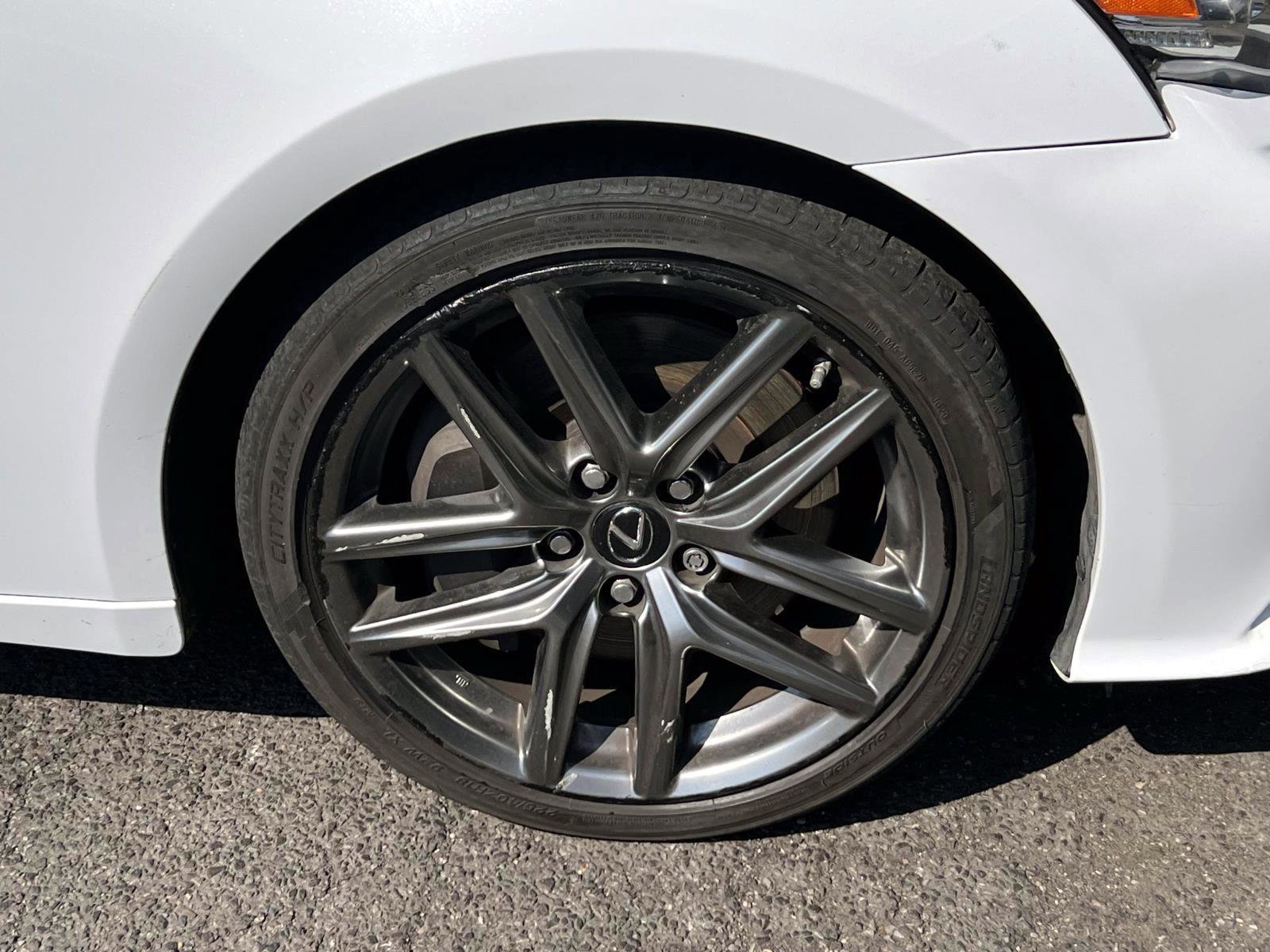 Used 2016 Lexus IS 300 AWD w/ F Sport Package image 8