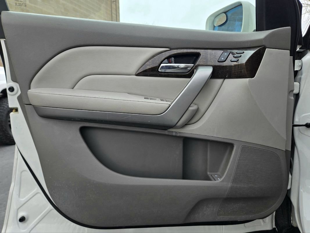 Used 2011 Acura MDX image 23