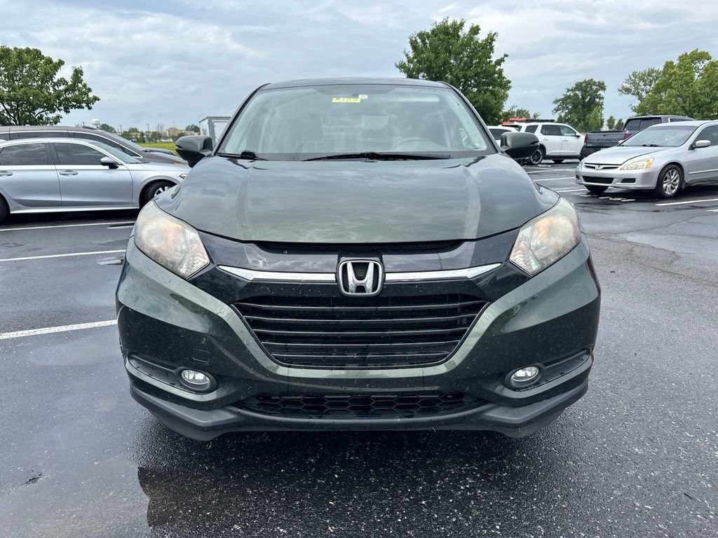 Used 2018 Honda HR-V EX image 2
