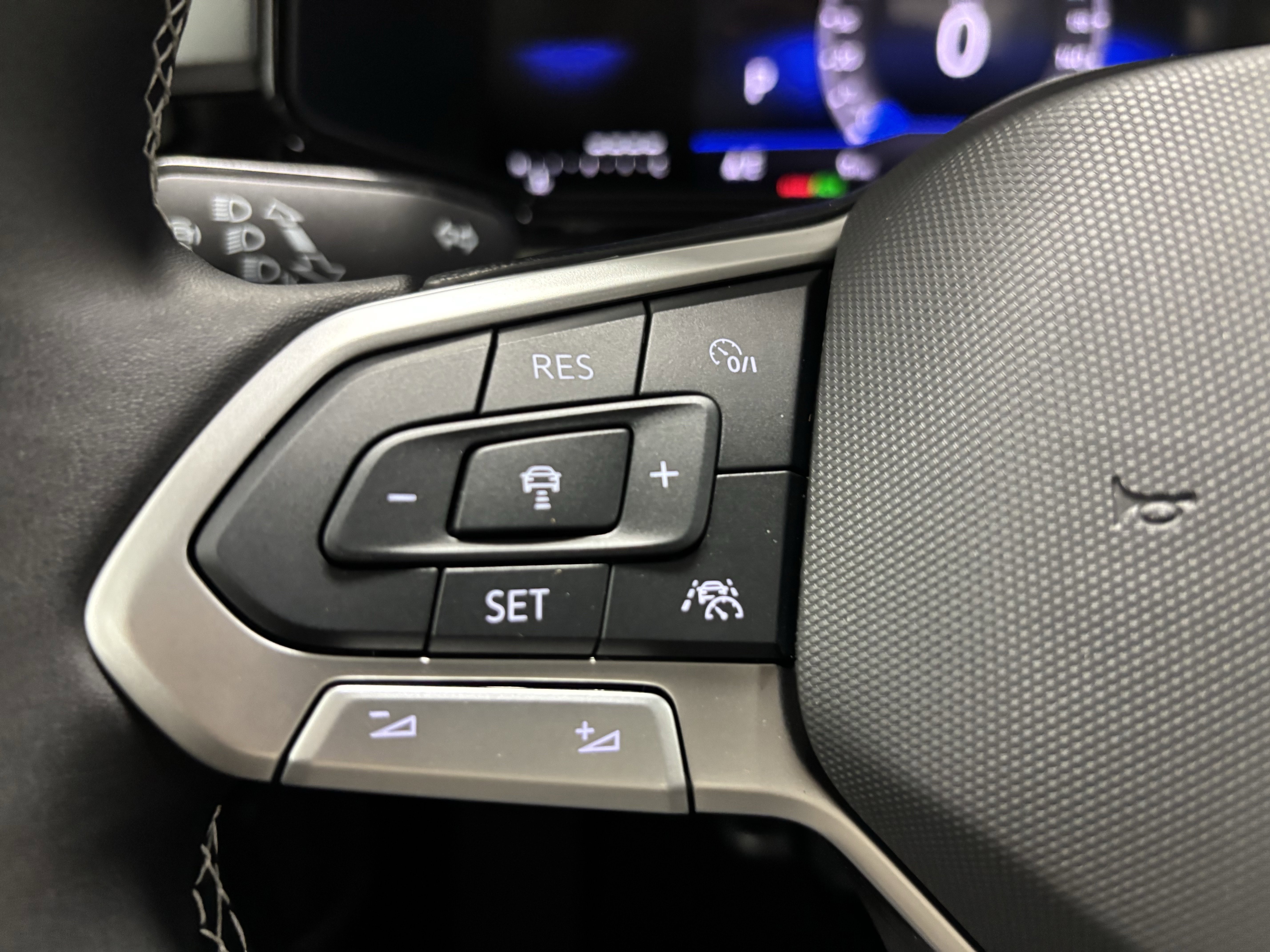 New 2025 Volkswagen Taos S image 22