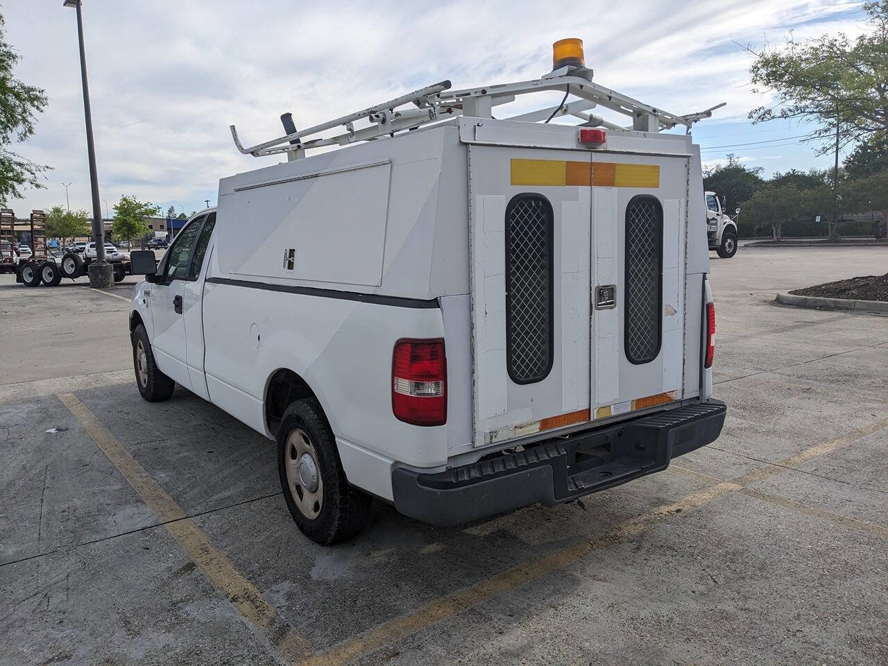 Used 2008 Ford F150 XL RWD image 4