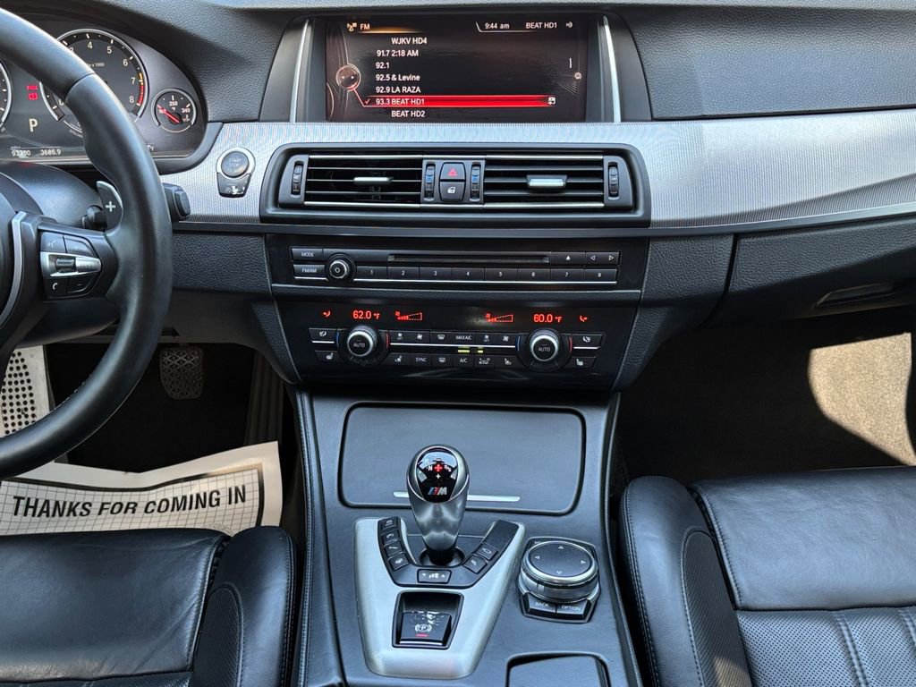 Used 2016 BMW M5 RWD image 16