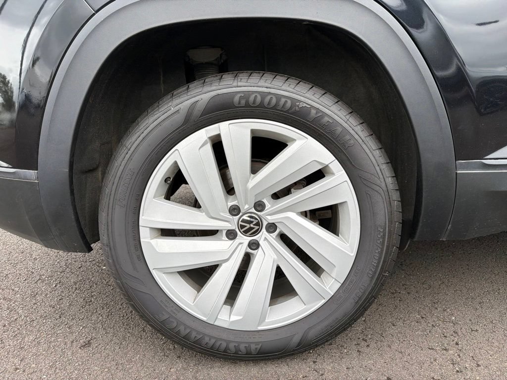 Used 2022 Volkswagen Atlas Cross Sport SE AWD/4WD image 10