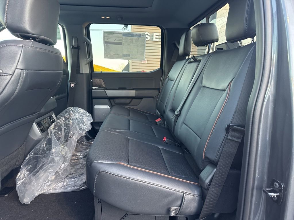New 2026 Ford F350 Lariat w/ Lariat Ultimate Package image 22