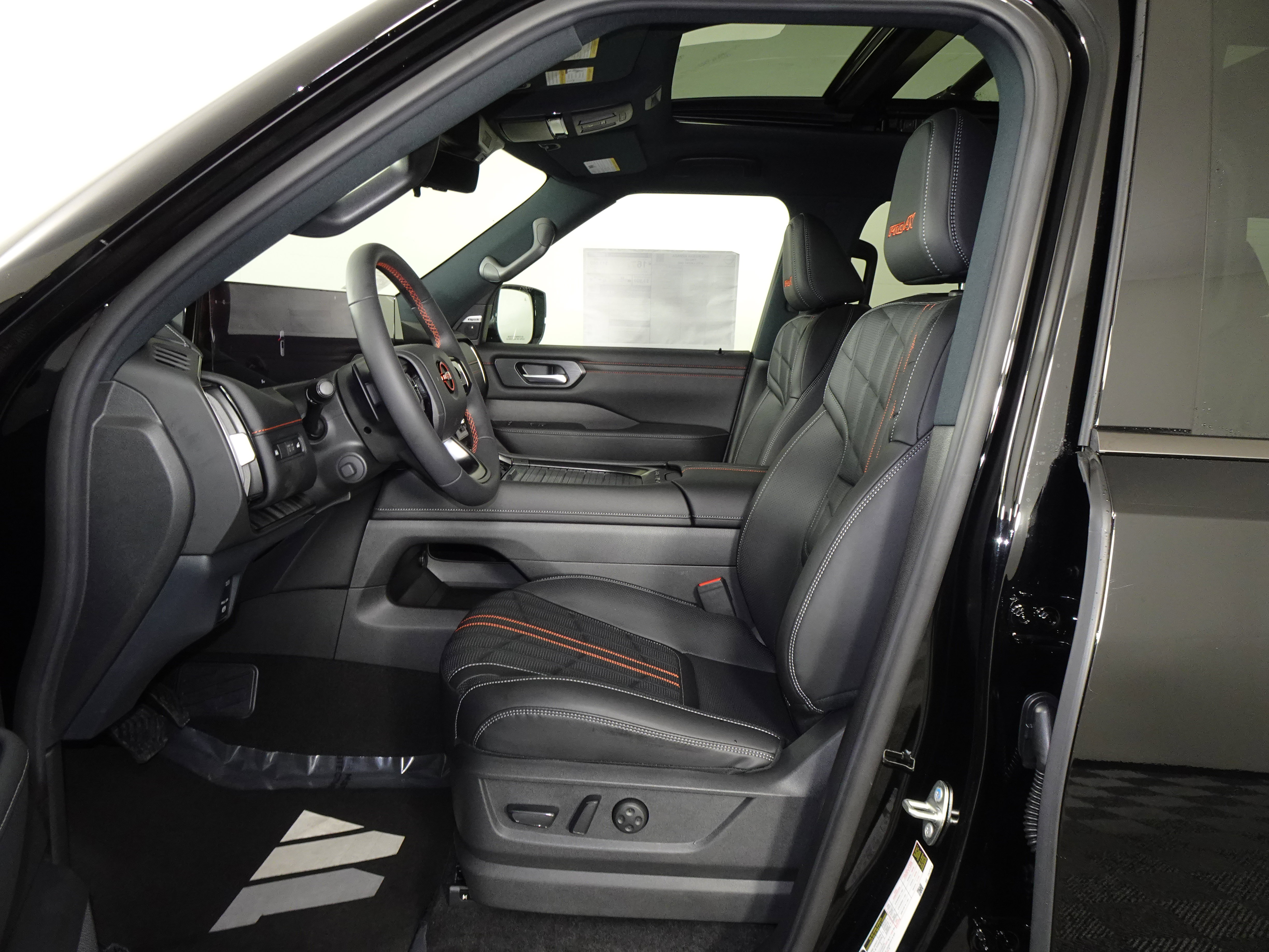 New 2026 Nissan Armada PRO-4X image 4