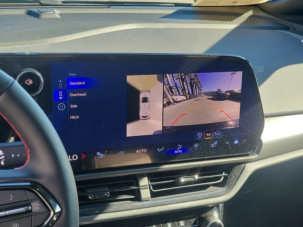 Used 2026 Chevrolet Equinox EV RS image 30