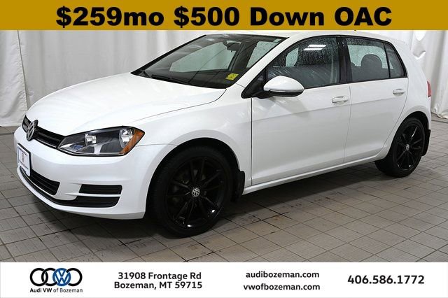 Used 2017 Volkswagen Golf S image 1
