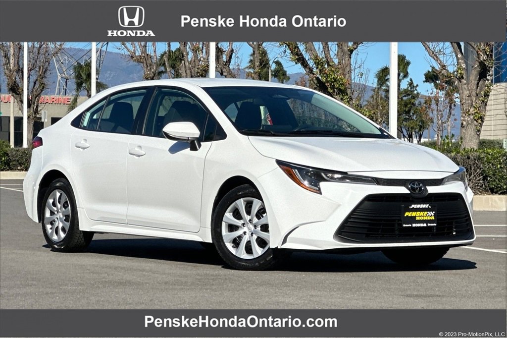 Used 2024 Toyota Corolla LE