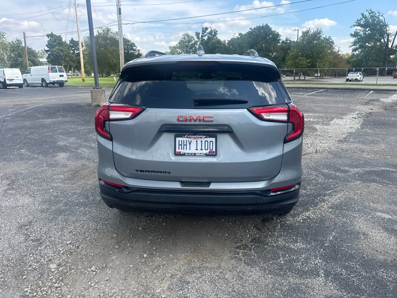 Certified 2024 GMC Terrain SLE w/ Driver Convenience Package FWD image 7