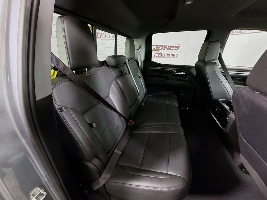 Used 2024 Chevrolet Silverado 1500 LTZ w/ LTZ Convenience Package II AWD/4WD image 31