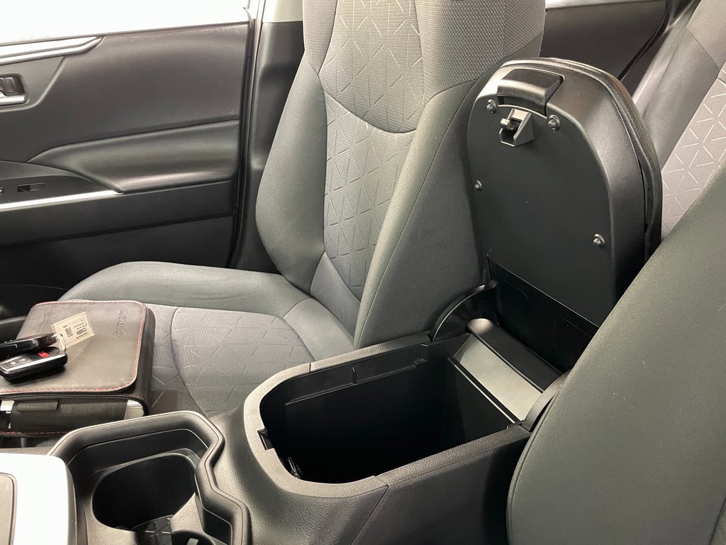 Used 2020 Toyota RAV4 XLE w/ All Weather Liner Package image 30