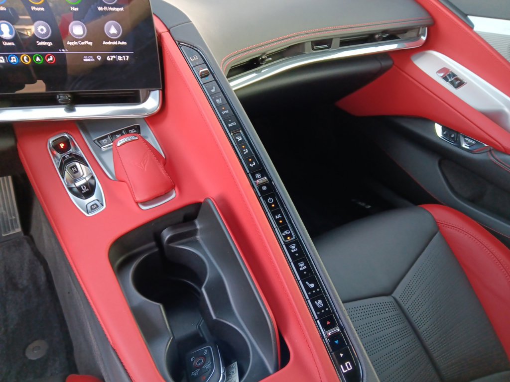 Used 2020 Chevrolet Corvette Stingray Preferred Cpe w/ 2LT Preferred Equipment Group RWD image 21