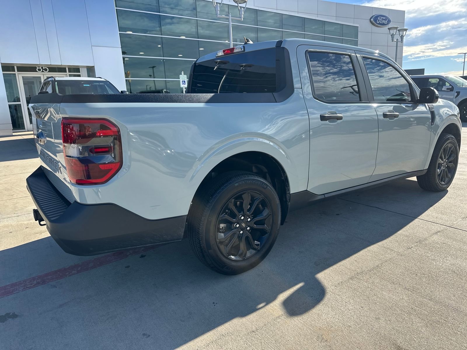 Used 2024 Ford Maverick XLT w/ XLT Luxury Package image 5