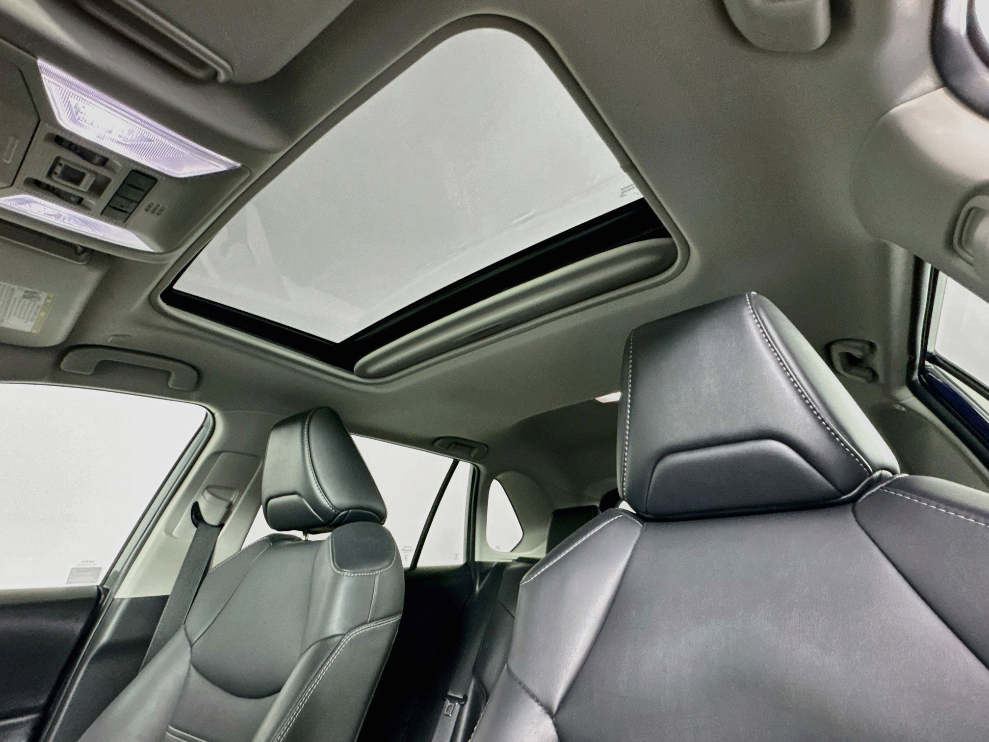 Certified 2023 Toyota RAV4 XLE Premium AWD/4WD image 21