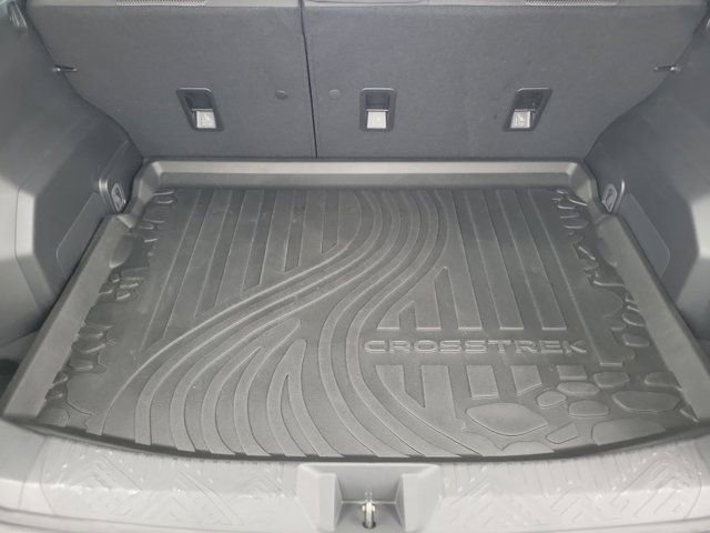 Used 2024 Subaru Crosstrek 2.0i Premium AWD/4WD image 9
