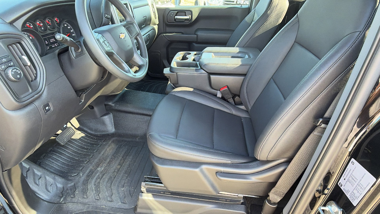 Used 2026 Chevrolet Silverado 1500 W/T w/ WT Value Package image 17