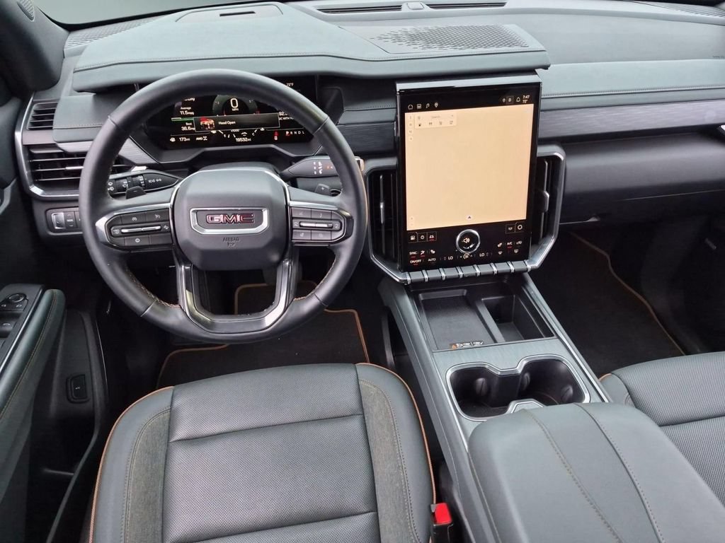 Used 2025 GMC Acadia AT4 AWD/4WD image 20