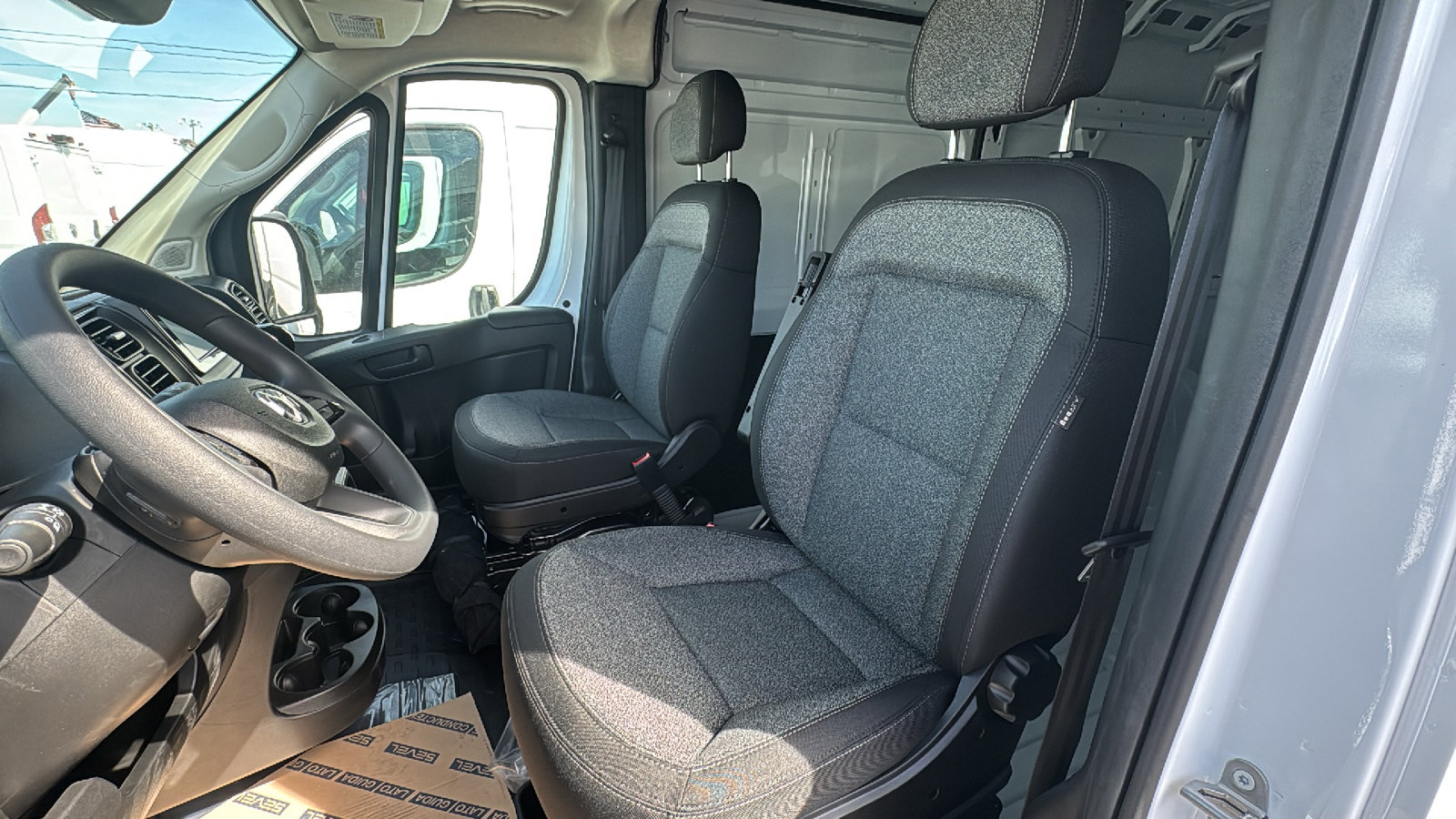 New 2026 RAM ProMaster 2500 w/ Storage Group image 12