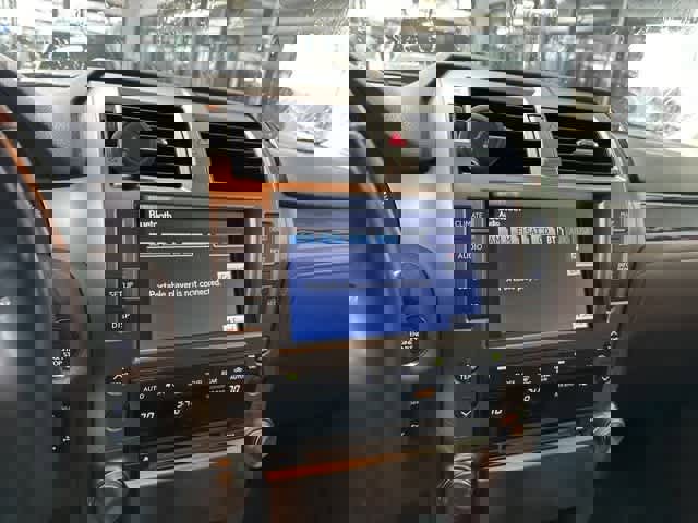 Used 2012 Lexus GX 460 w/ Comfort Plus Pkg image 7