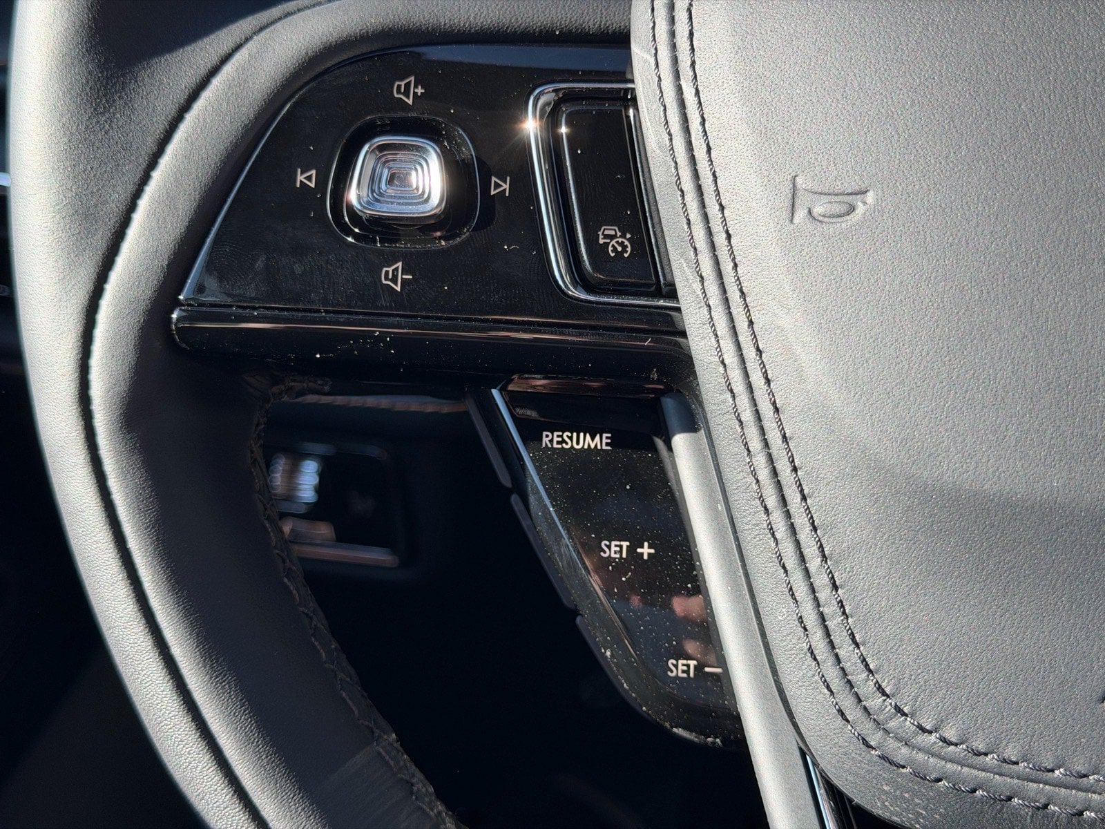 New 2026 Lincoln Aviator Black Label AWD/4WD image 29