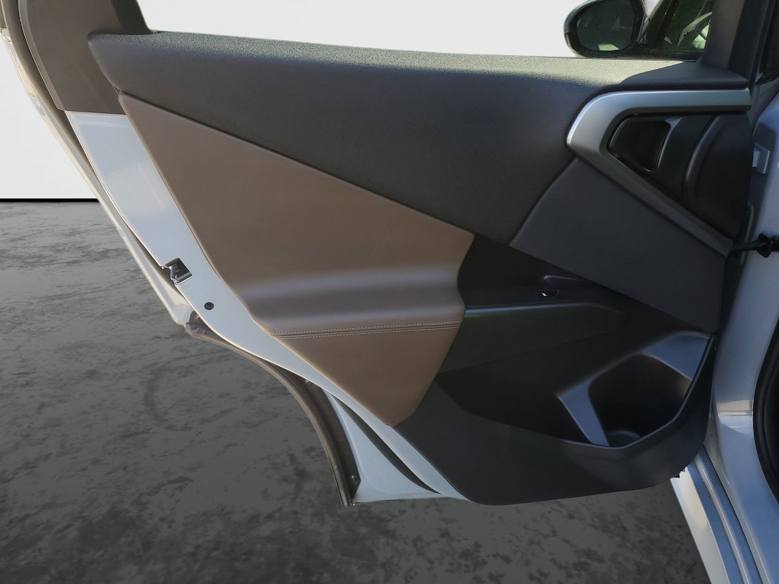 Used 2025 BMW X3 xDrive30i w/ Premium Package image 17