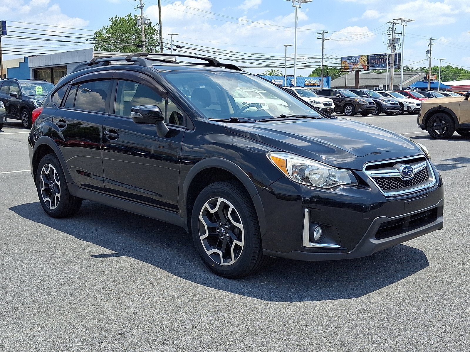 Used 2017 Subaru Crosstrek 2.0i Limited AWD/4WD image 3